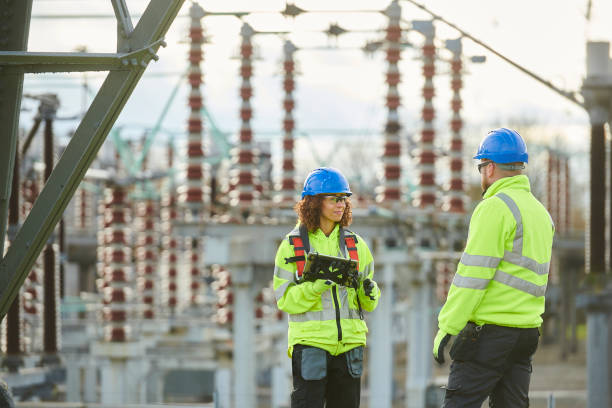 Best Emergency Electrician Near Me  in Okemos, MI